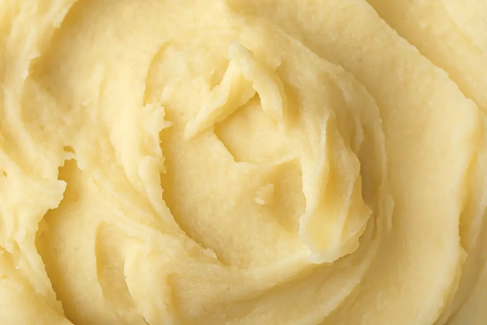 50 soft foods to eat after dental surgery - Mashed Potatoes